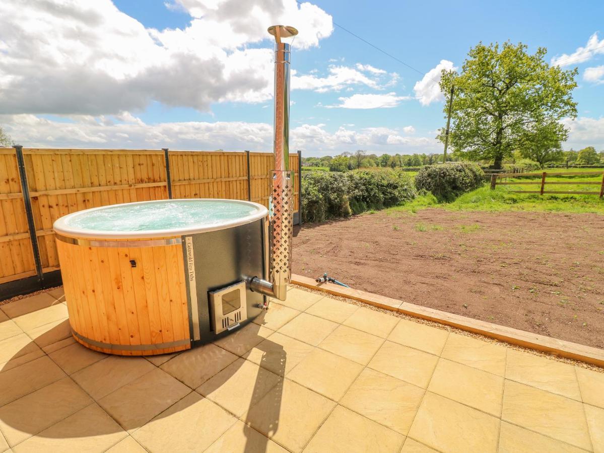 Acorn Lodge Стафорд Екстериор снимка